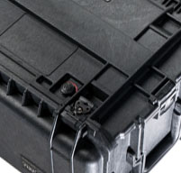 close up of the peli 0450 mobile tool chest Secure stack design