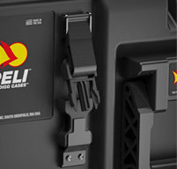 Close up of peli hardigg super v 3u rack mount cases Coupling catches attaching system for secure stacking